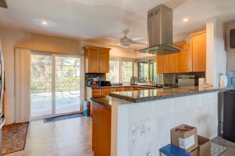 House in Delray Beach, Florida 3 bedrooms, 194.26 sq.m. № 2169612 - photo 15