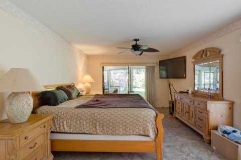 House in Delray Beach, Florida 3 bedrooms, 194.26 sq.m. № 2169612 - photo 28