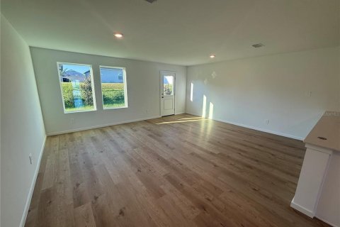 Touwnhouse à louer à Davenport, Floride: 3 chambres, 128.76 m2 № 2419891 - photo 4