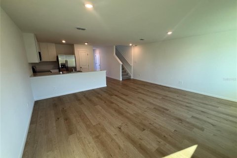 Touwnhouse à louer à Davenport, Floride: 3 chambres, 128.76 m2 № 2419891 - photo 6