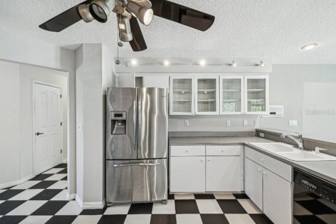 Villa ou maison à vendre à Spring Hill, Floride: 4 chambres, 343.74 m2 № 1771548 - photo 19
