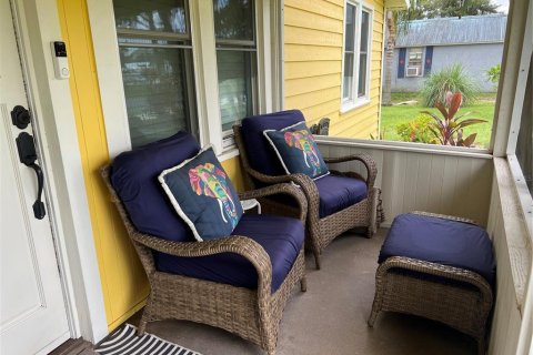 House in Zephyrhills, Florida 2 bedrooms, 80.82 sq.m. № 1909724 - photo 3