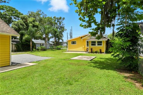 House in Zephyrhills, Florida 2 bedrooms, 80.82 sq.m. № 1909724 - photo 27