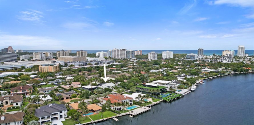 Villa ou maison à Fort Lauderdale, Floride 5 chambres, 408.21 m2 № 2354108