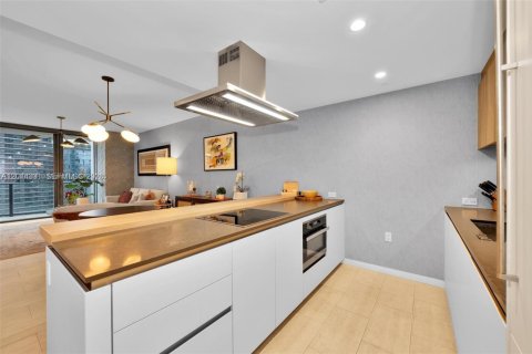 Copropriété à louer à Miami, Floride: 1 chambre, 80.82 m2 № 2076394 - photo 10