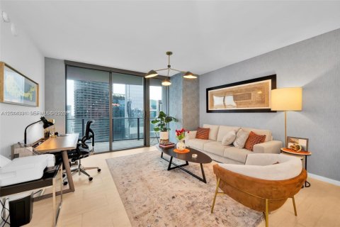 Copropriété à louer à Miami, Floride: 1 chambre, 80.82 m2 № 2076394 - photo 4