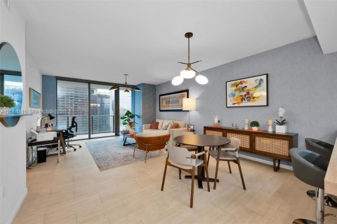 Copropriété à louer à Miami, Floride: 1 chambre, 80.82 m2 № 2076394 - photo 3