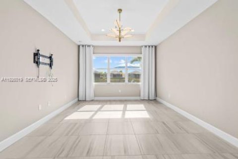 Villa ou maison à vendre à Port St. Lucie, Floride: 3 chambres, 218.51 m2 № 1986368 - photo 13