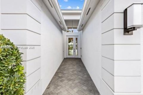 Villa ou maison à vendre à Port St. Lucie, Floride: 3 chambres, 218.51 m2 № 1986368 - photo 2