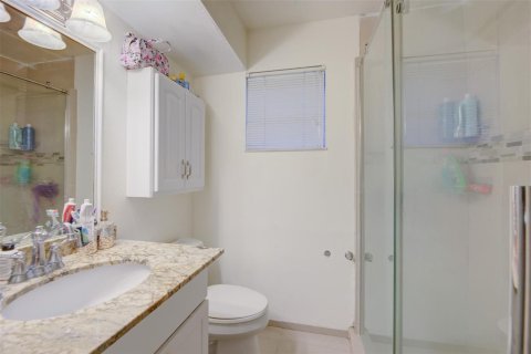 Condominio en venta en Hollywood, Florida, 2 dormitorios, 92.9 m2 № 2191062 - foto 13