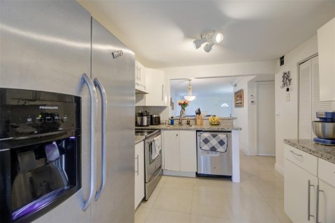 Condominio en venta en Hollywood, Florida, 2 dormitorios, 92.9 m2 № 2191062 - foto 5