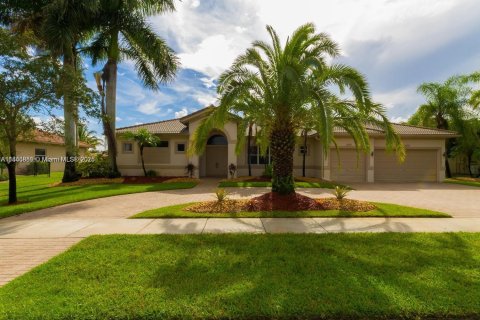 Casa en venta en Davie, Florida, 4 dormitorios, 254.55 m2 № 1847749 - foto 1