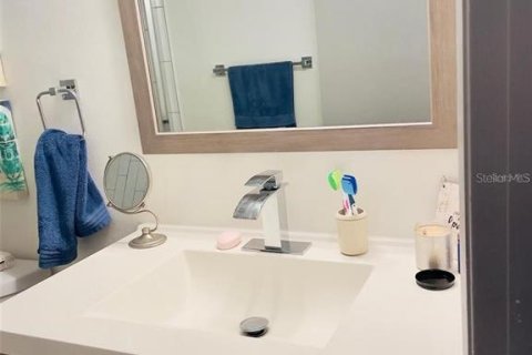 Condo in Orlando, Florida, 1 bedroom № 2206741 - photo 12