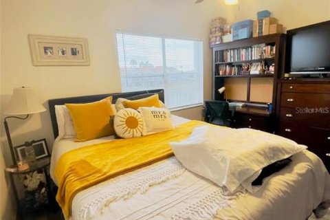 Condo in Orlando, Florida, 1 bedroom № 2206741 - photo 13