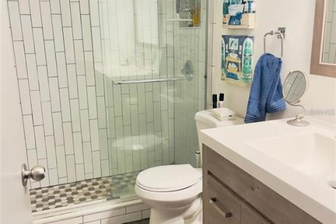 Condo in Orlando, Florida, 1 bedroom № 2206741 - photo 11