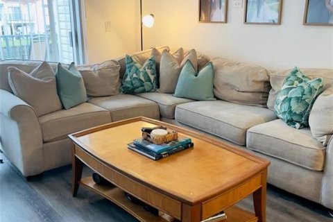 Condo in Orlando, Florida, 1 bedroom № 2206741 - photo 3