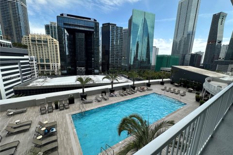 Condominio en venta en Miami, Florida, 1 dormitorio, 79.9 m2 № 2033029 - foto 22