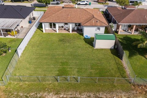 Купить виллу или дом в Хомстед, Флорида 3 спальни, 128.95м2, № 1971768 - фото 30