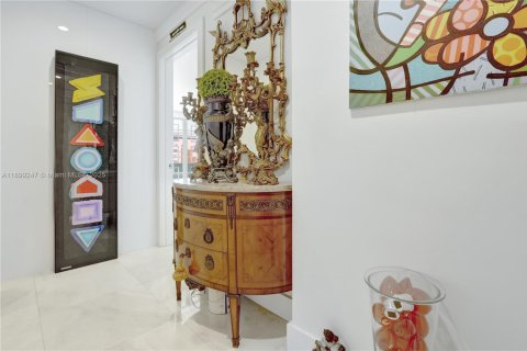 Copropriété à louer à Coral Gables, Floride: 40.88 m2 № 1953800 - photo 6