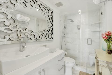 Copropriété à louer à Coral Gables, Floride: 40.88 m2 № 1953800 - photo 4