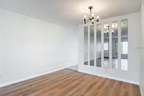 Copropriété à louer à Clearwater, Floride: 2 chambres, 102.19 m2 № 2433543 - photo 5