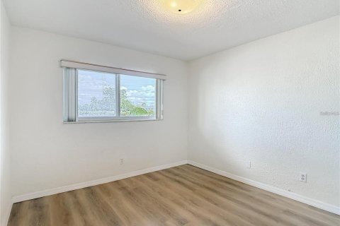 Copropriété à louer à Clearwater, Floride: 2 chambres, 102.19 m2 № 2433543 - photo 15