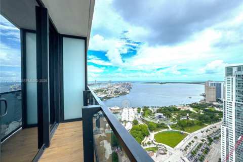 Condo in Miami, Florida  № 2185927 - photo 17