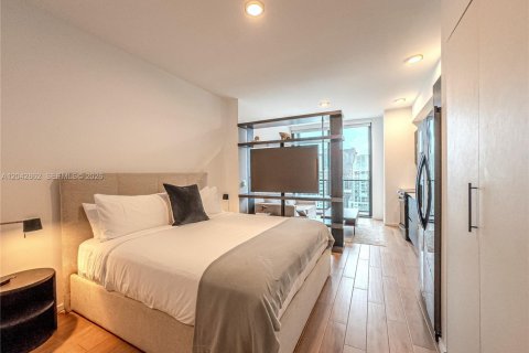 Condo in Miami, Florida  № 2185927 - photo 6