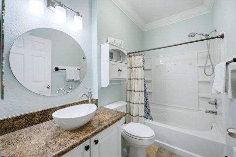 Copropriété à vendre à Bradenton, Floride: 1 chambre, 69.68 m2 № 2389398 - photo 27