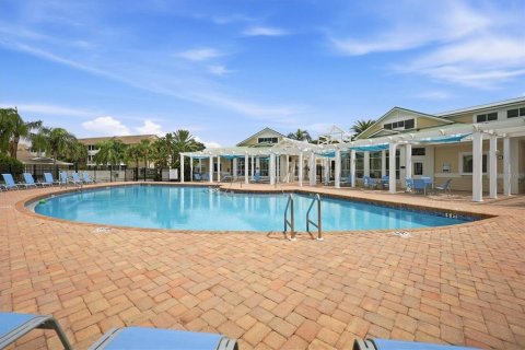Copropriété à vendre à Bradenton, Floride: 1 chambre, 69.68 m2 № 2389398 - photo 30