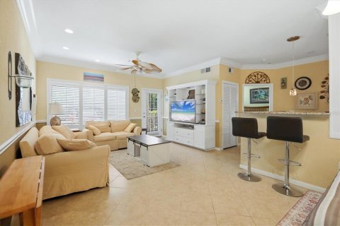 Copropriété à vendre à Bradenton, Floride: 1 chambre, 69.68 m2 № 2389398 - photo 12