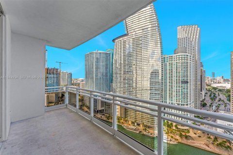 Condominio en venta en Miami, Florida, 3 dormitorios, 180.6 m2 № 2000666 - foto 24