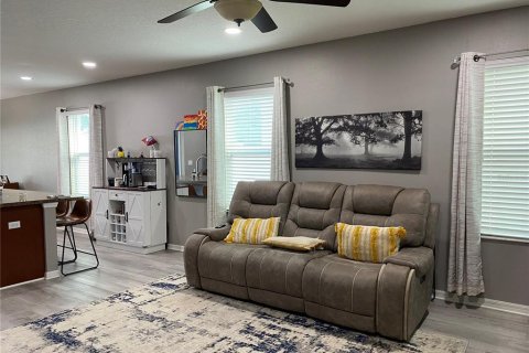 House in Riverview, Florida 3 bedrooms, 133.31 sq.m. № 1914707 - photo 9