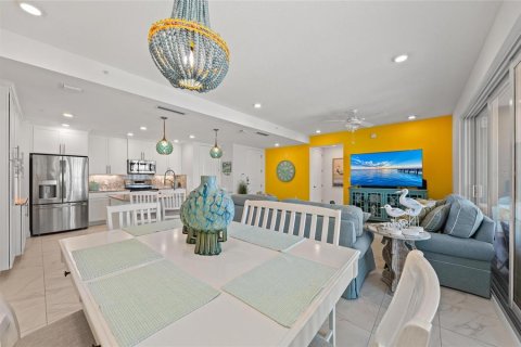 Condo in Bradenton, Florida, 2 bedrooms  № 1845313 - photo 18