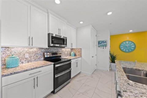 Condo in Bradenton, Florida, 2 bedrooms  № 1845313 - photo 27