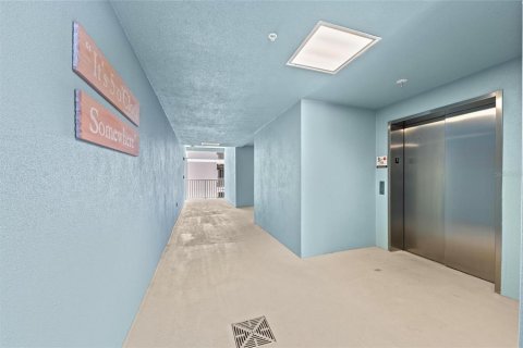 Condo in Bradenton, Florida, 2 bedrooms  № 1845313 - photo 6