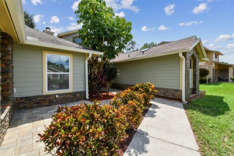 Casa en venta en Brandon, Florida, 3 dormitorios, 177.91 m2 № 1904719 - foto 6