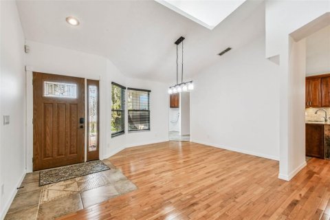 Casa en venta en Brandon, Florida, 3 dormitorios, 177.91 m2 № 1904719 - foto 10