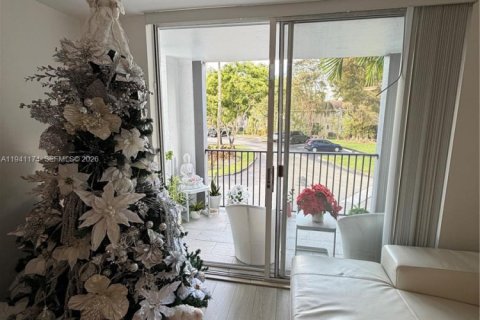 Снять в аренду кондоминиум в Дорал, Флорида 2 спальни, 89.19м2, № 1998341 - фото 9