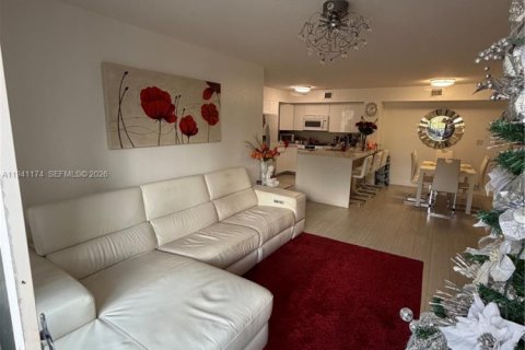 Снять в аренду кондоминиум в Дорал, Флорида 2 спальни, 89.19м2, № 1998341 - фото 11