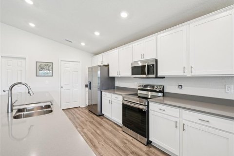 House in Parrish, Florida 3 bedrooms, 186.45 sq.m. № 1791935 - photo 5