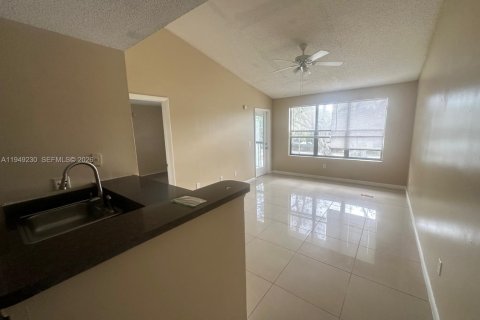 Снять в аренду кондоминиум в Помпано-Бич, Флорида 1 спальня, 55.74м2, № 2004915 - фото 19