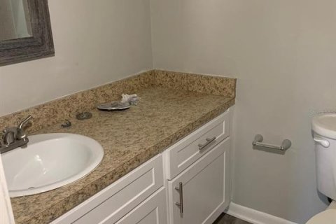 Condominio en alquiler en Tampa, Florida, 1 dormitorio, 51.28 m2 № 1857835 - foto 16