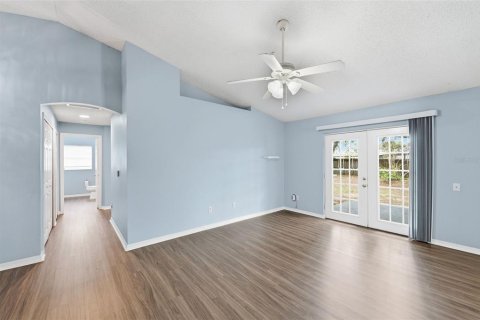 Casa en venta en Clermont, Florida, 3 dormitorios, 113.25 m2 № 2096482 - foto 13