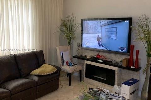 Villa ou maison à vendre à Doral, Floride: 4 chambres, 195.56 m2 № 1979248 - photo 29