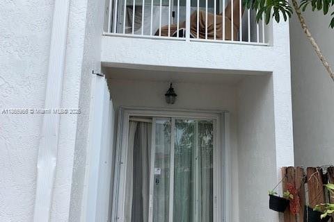 Villa ou maison à vendre à Doral, Floride: 4 chambres, 195.56 m2 № 1979248 - photo 11