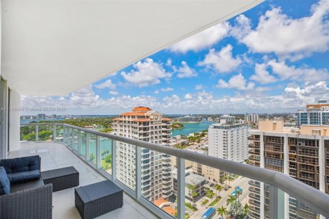 Condominio en venta en Miami Beach, Florida, 2 dormitorios, 122.82 m2 № 1714535 - foto 22
