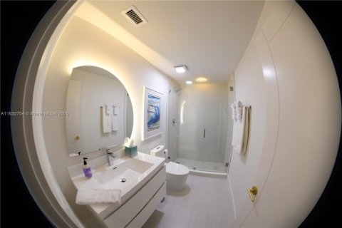 Casa en alquiler en Pompano Beach, Florida, 4 dormitorios, 224.08 m2 № 1935389 - foto 22