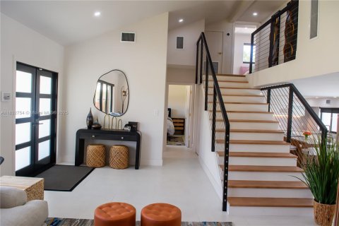 Casa en alquiler en Pompano Beach, Florida, 4 dormitorios, 224.08 m2 № 1935389 - foto 8