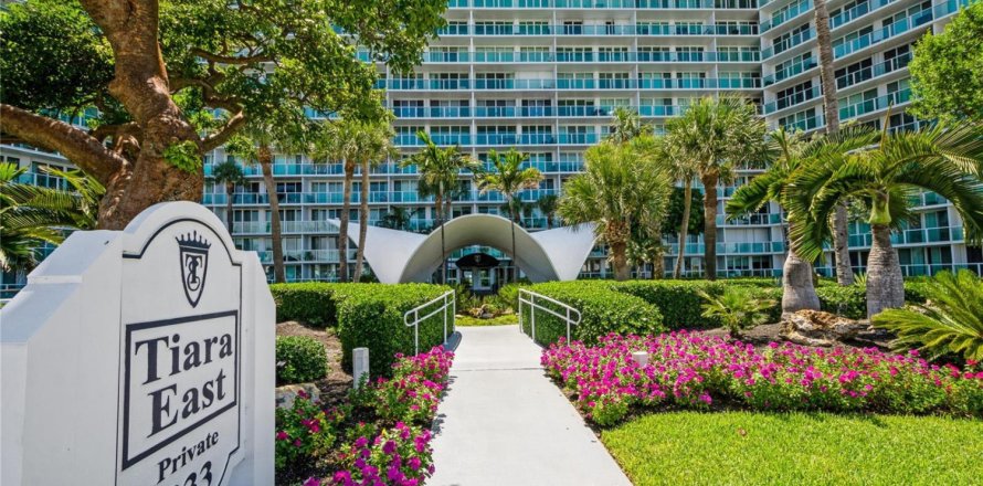 Condominio en Deerfield Beach, Florida, 2 dormitorios  № 2250912